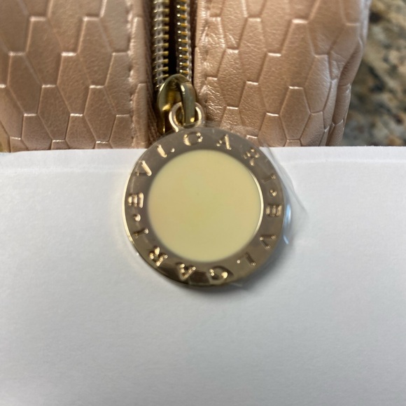 Bvlgari Parfums Cosmetic Pouch (NWOT) - Picture 10 of 13